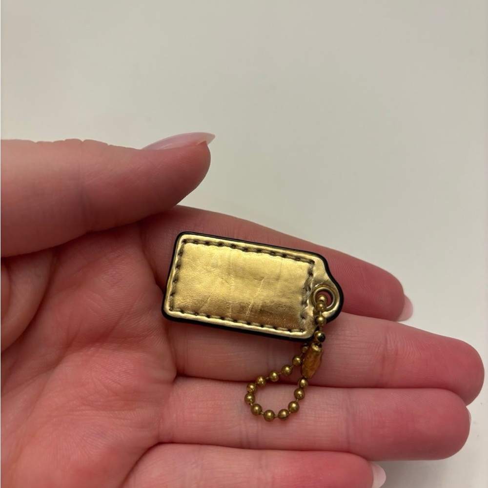 Coach gold leather handbag charm or keychain hangtag - Picture 6 of 8